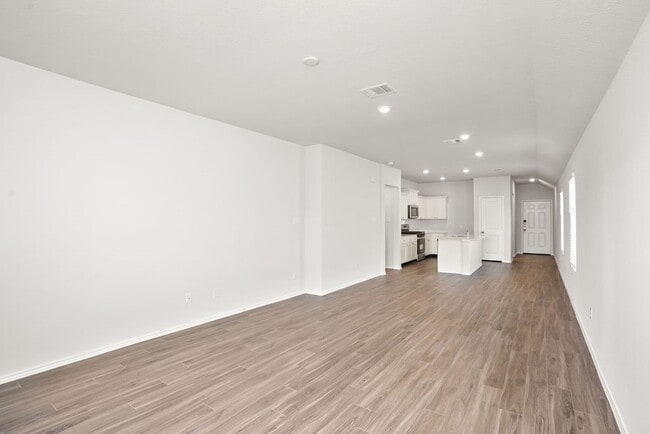 Building Photo - 3016 Paintbrush Dr