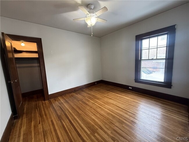 Building Photo - 221 Durston Ave