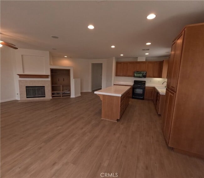 Building Photo - 34563 Wintersweet Ln