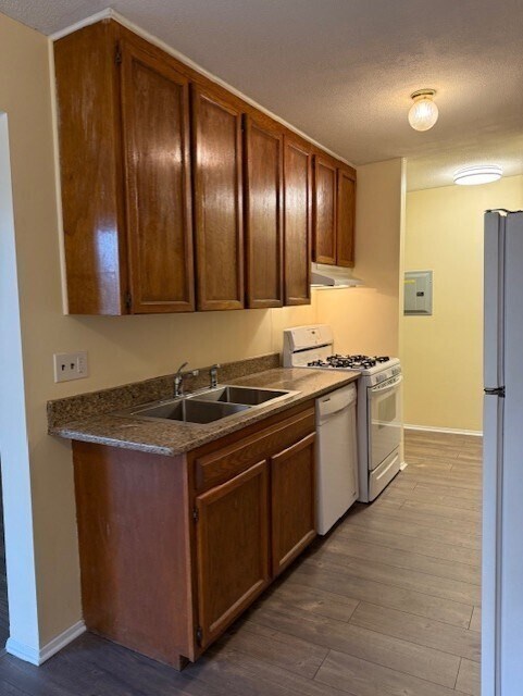 Building Photo - 34 Shrewsbury Green Dr