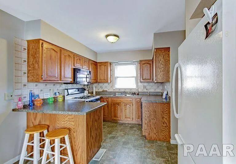 Building Photo - 313 W Thomas St