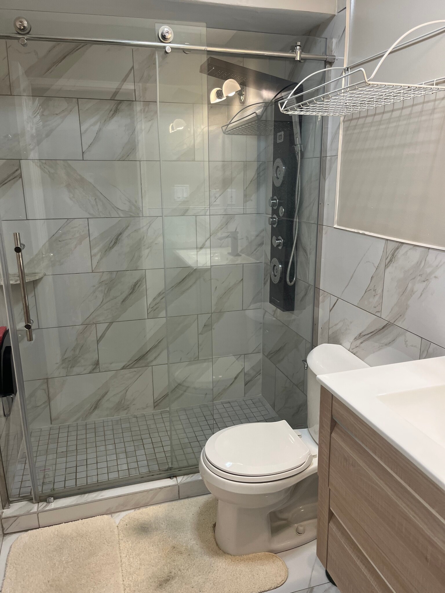 Building Photo - 7 Wexford Dr