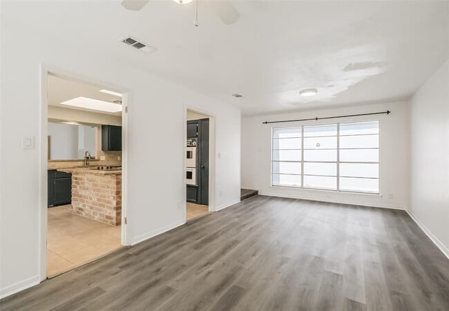 Building Photo - 14415 Locke Ln