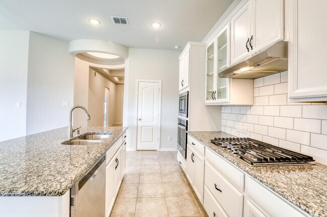 Building Photo - 6647 Northchester Dr