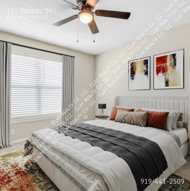 Building Photo - 121 Devane St