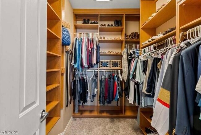 Building Photo - 1811 Puerto Way