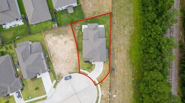 Building Photo - 21449 Kings Guild Ln