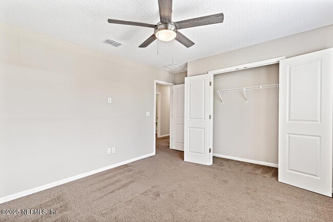 Building Photo - 230 Starnberg Ct
