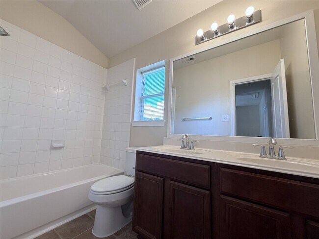 Building Photo - 12543 S Ashford Villa Ln