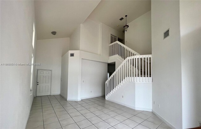 Building Photo - 5401 NW 112th Ct