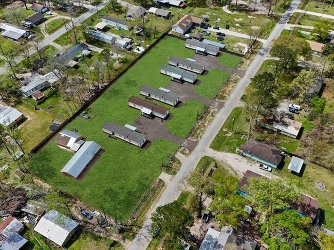 Building Photo - 21504 Ruth Dr