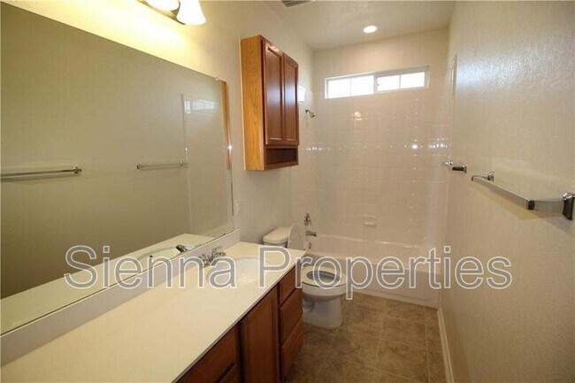 Building Photo - 7200 Altidore Dr