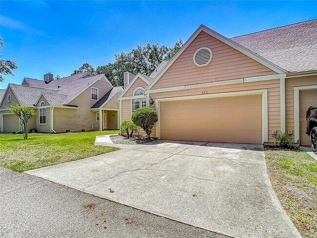Building Photo - 3611 Pine Knot Dr