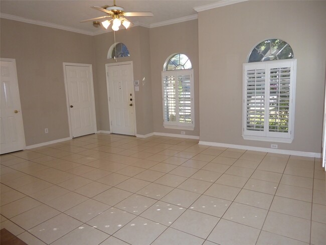 Building Photo - 6419 Diamond Rock Dr