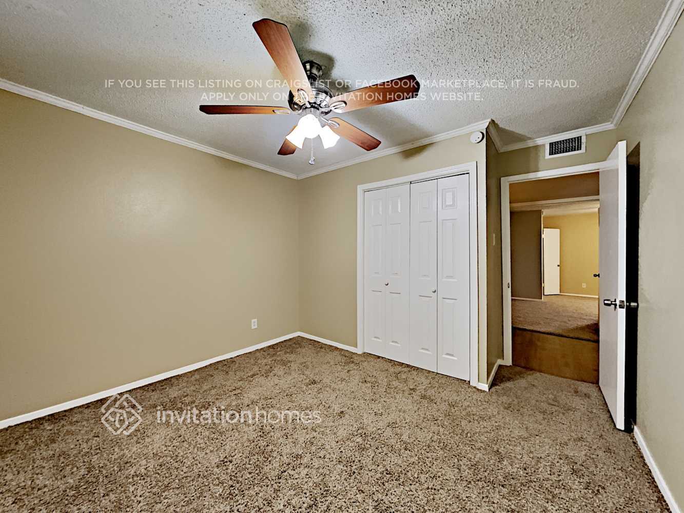 Building Photo - 705 Via Avenida