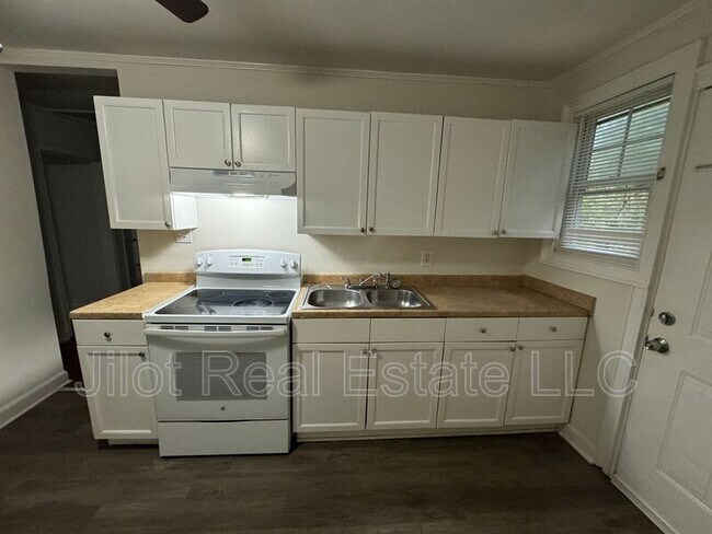 Building Photo - 3284 Wheeler St