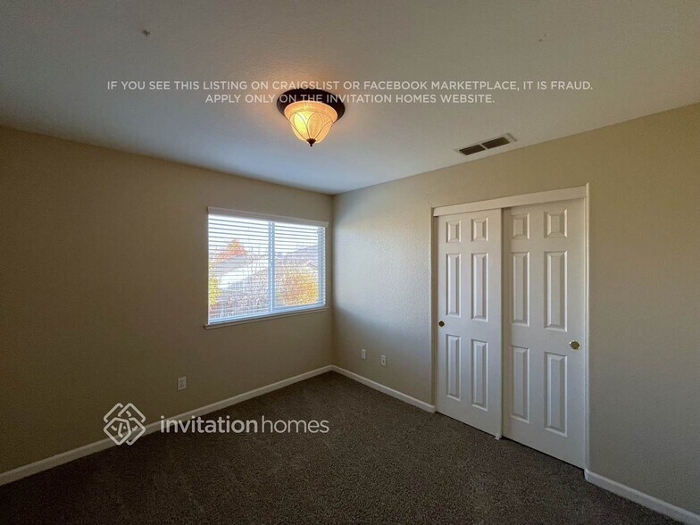 Building Photo - 719 Regency Park Cir