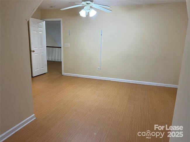 Building Photo - 12030 Royal Castle Ct