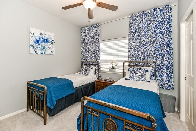 Building Photo - 2833 Trevino Ct