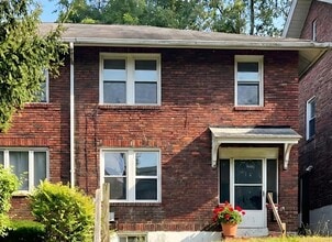 Building Photo - 3 Bed / 1 Bath Townhouse in Clairton