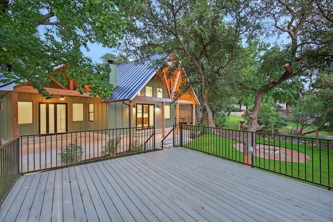 Building Photo - 308 Mountain View