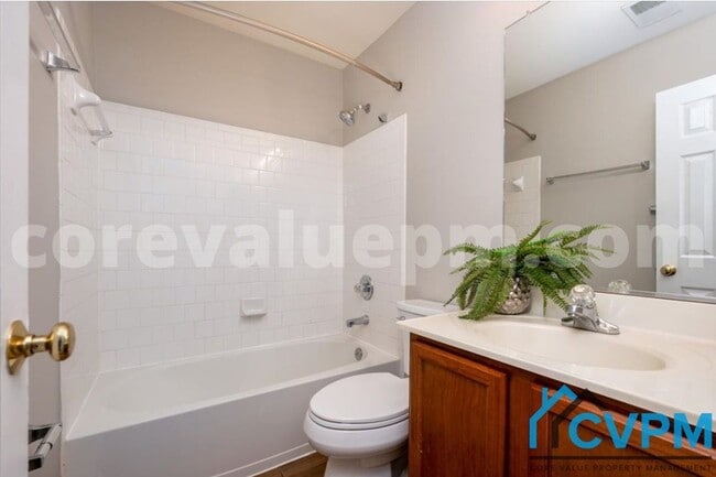 Building Photo - 2336 Turnbridge Ct