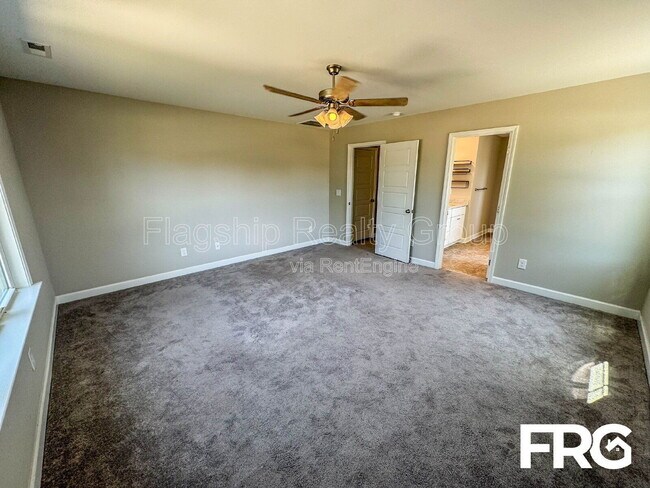 Building Photo - 208 Coffman Dr
