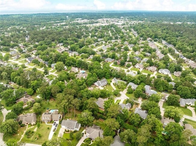 Building Photo - 1306 Woodmere Dr