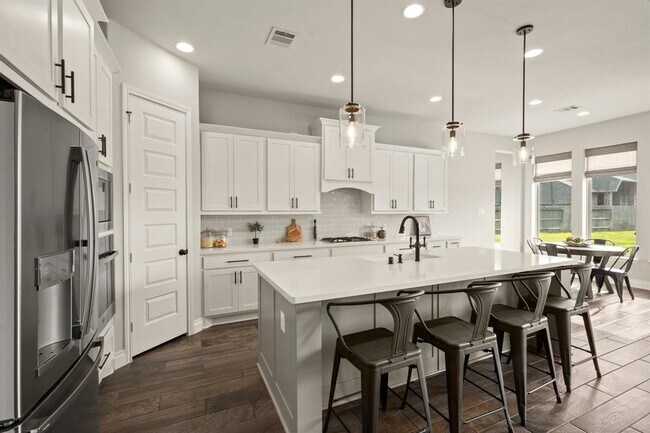Building Photo - 16711 Arboleda Dr