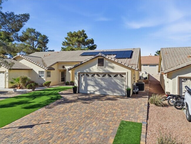 Building Photo - 4904 Winterset Dr