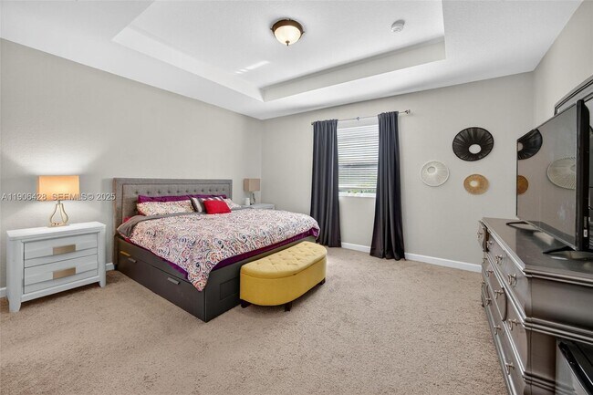 Building Photo - 379 NE 25th Terrace