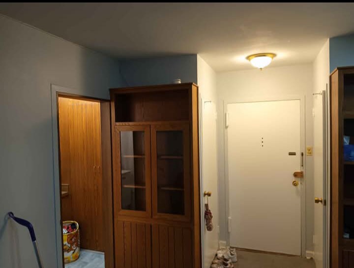 Plenty of storage space for organization built in - 1021 Arlington Blvd