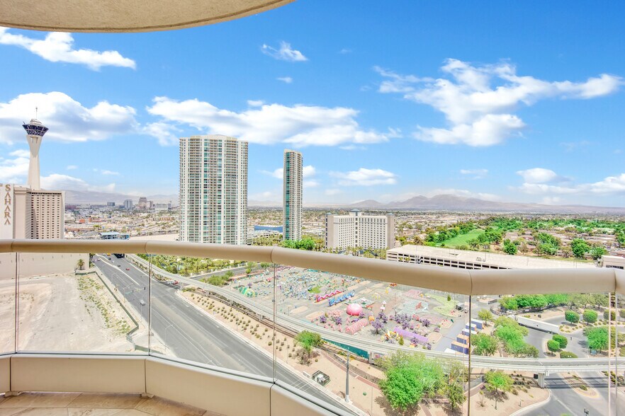 Building Photo - 2777 Paradise Rd