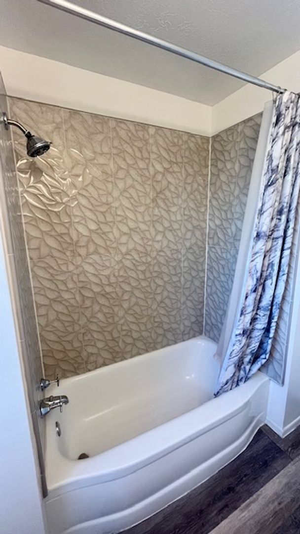 Building Photo - 6045 S Jamaica St