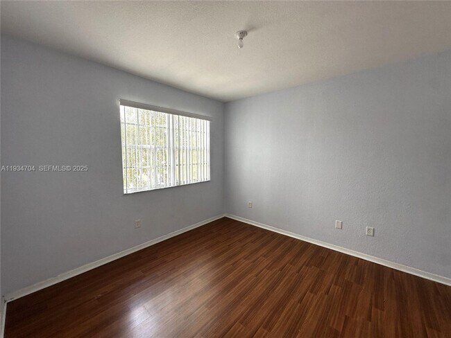 Building Photo - 4272 SW 131st Ln