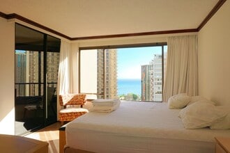 Building Photo - Discovery One-Bedroom with Central A/C, Oc...