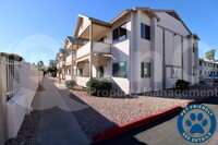 Building Photo - 616 S Hardy Dr