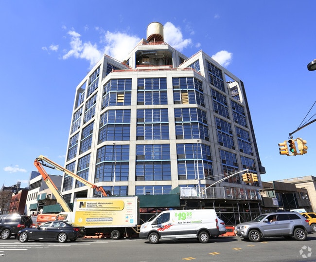 Building Photo - The Jackson