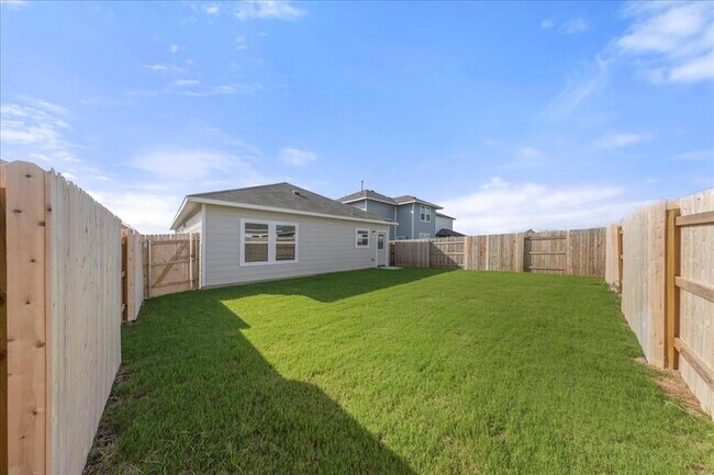 Building Photo - 211 Estallo Wy