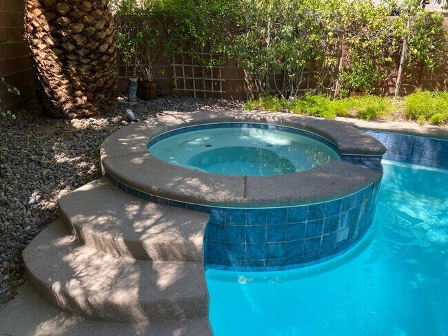 Building Photo - Pool!!! Spa!!! Summerlin!!! Gated!!! Park!! Mature lush landscape in back yard!! Synthetic Grass!...