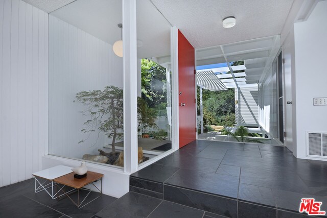 Building Photo - 3433 Shernoll Pl