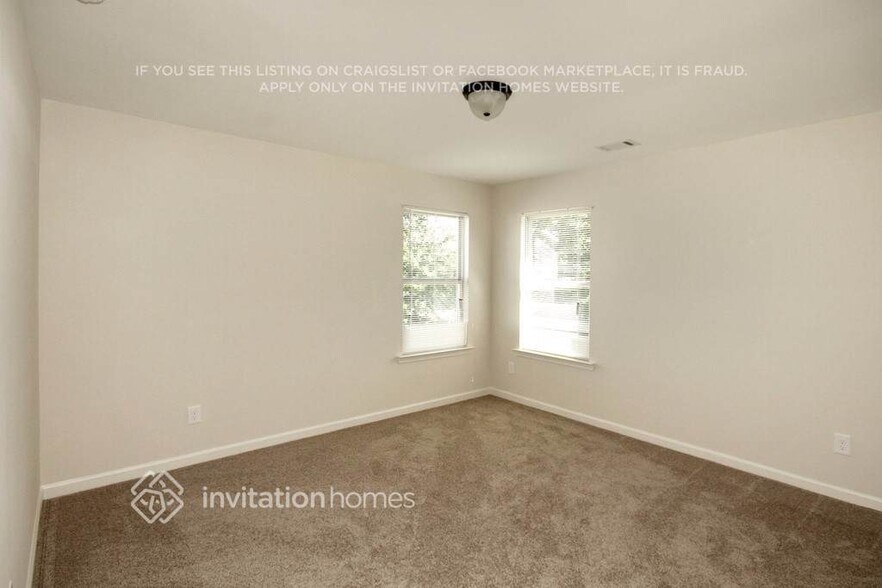 Building Photo - 4253 Violet Way Ct