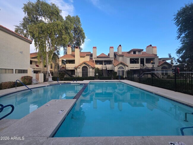 Building Photo - 2333 E Southern Ave