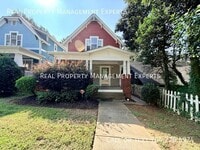Building Photo - 319 Woodvale Pl