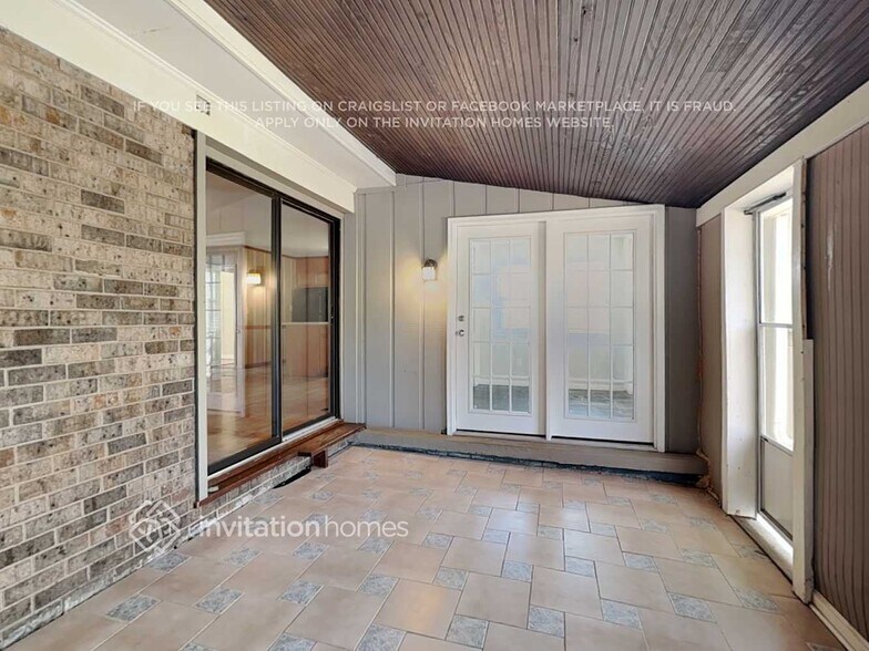 Building Photo - 4806 Vickrey Chapel Rd N