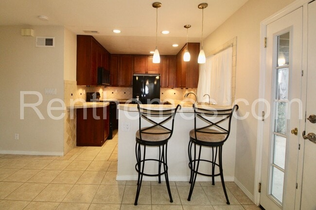 Building Photo - 8959 Canis Ln