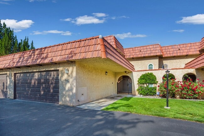 Primary Photo - 39945 Santa Fe Way