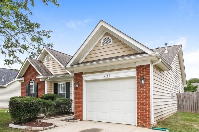 Building Photo - 6133 Goldenfield Dr