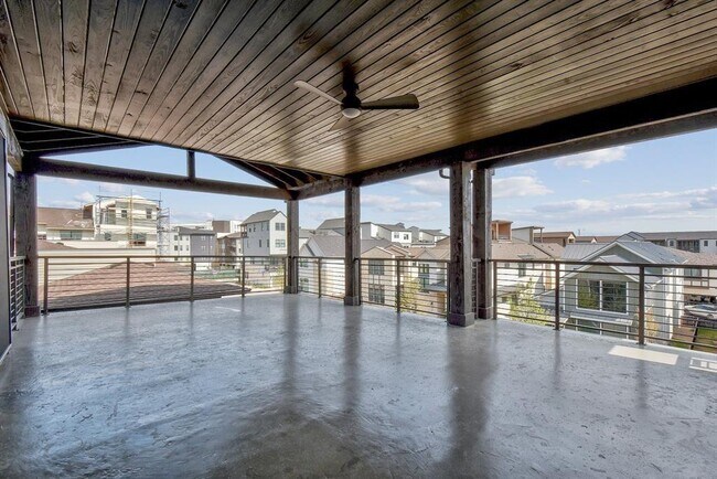 Building Photo - 4213 Elevator Dr