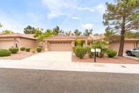 Building Photo - Sun City Summerlin 2 bedroom and 2 bathroom in a  55 and older Neighborhood